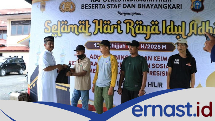 Polres Inhil Riau Berikan 720 Paket Daging Kurban, Momen Idul Adha Lebih Khas